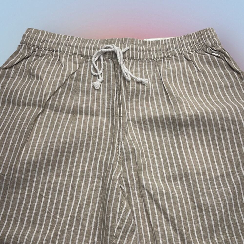 BEACH LUNCH LOUNGE Women’s Medium Tan White Stripe Linen Blend Capri Pant - Picture 2 of 4